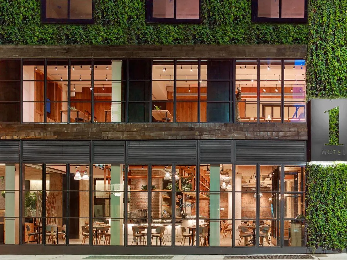 1 Hotel Central Park — 6