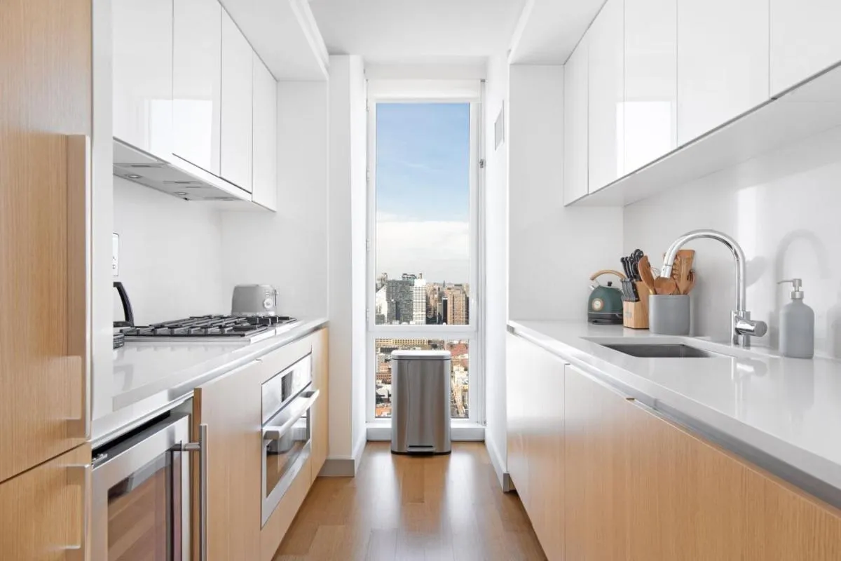2 beds 1,5 bath breathtaking views — 4