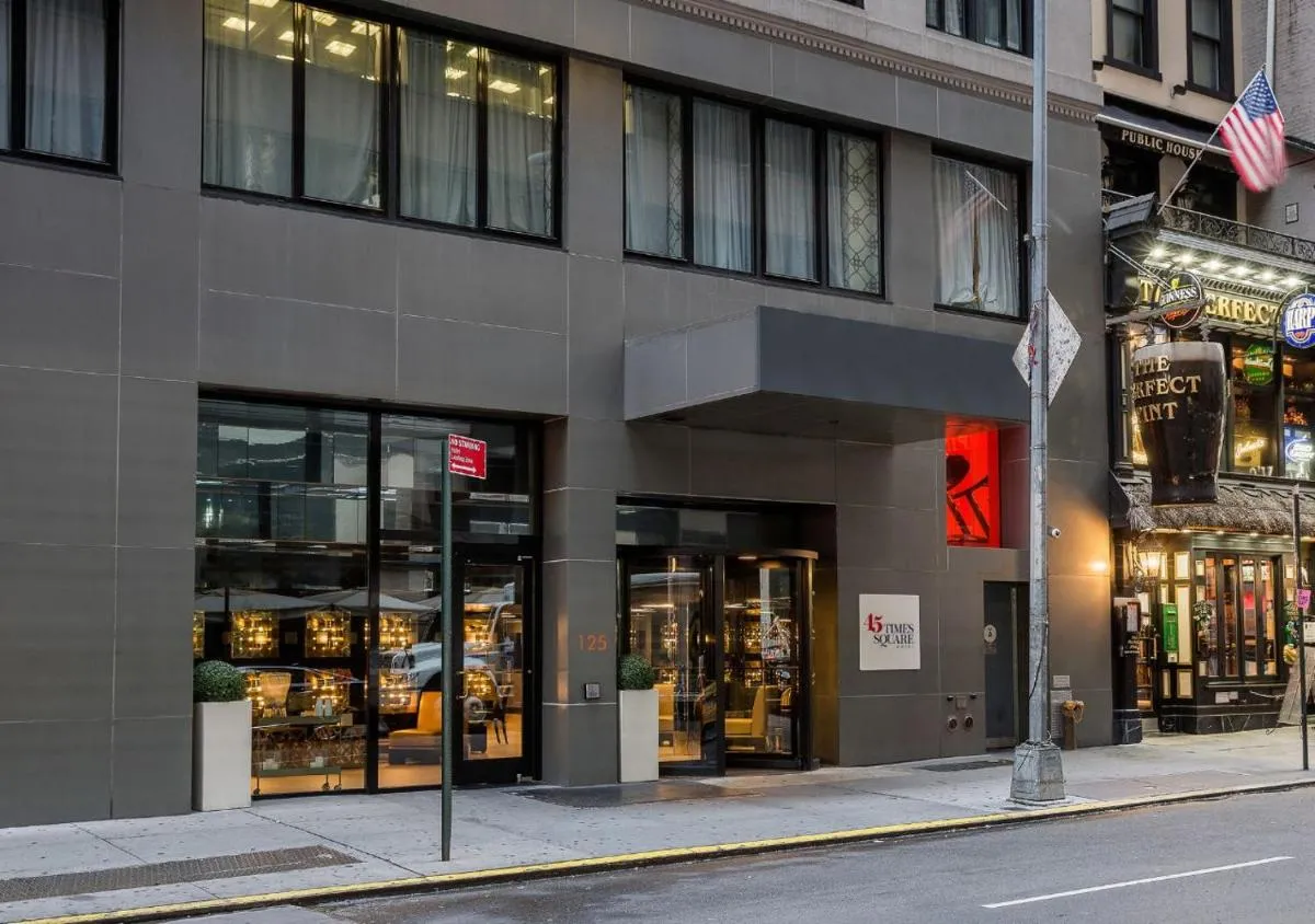 45 Times Square Hotel — 3