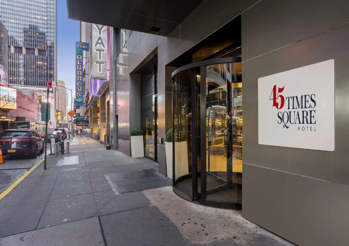 45 Times Square Hotel — 6
