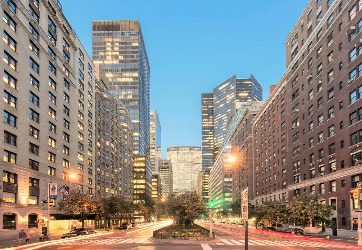 70 Park Avenue Hotel — 7