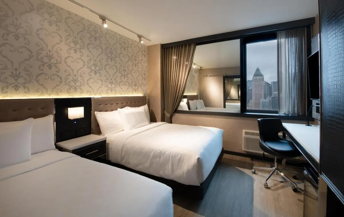 Aliz Hotel Times Square — 2