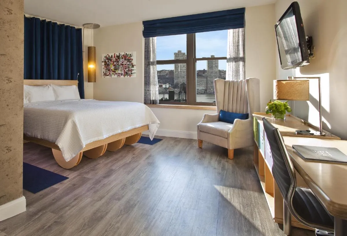 Arthouse Hotel — 7