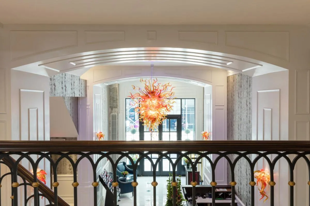Broadway Plaza Hotel — 3