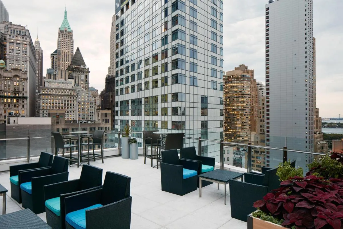 Club Quarters Hotel World Trade Center, New York — 2
