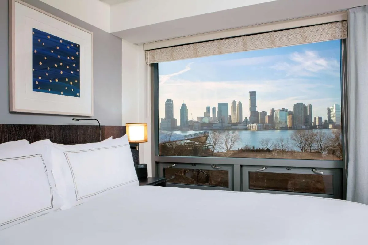 Conrad New York Downtown — 2