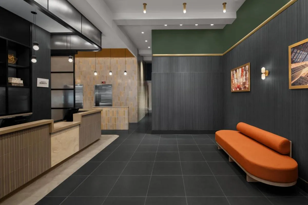 Courtyard by Marriott New York World Trade Center Area — 4
