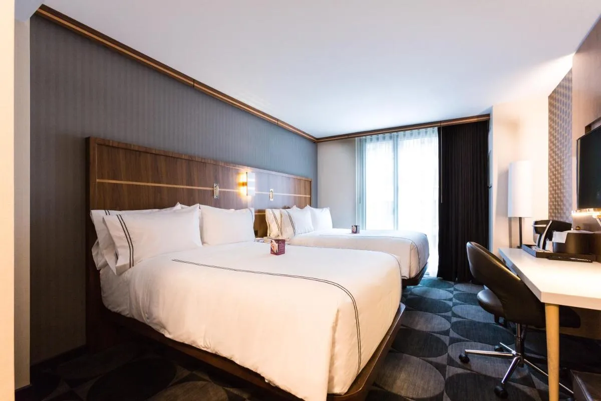 Crowne Plaza HY36 Midtown Manhattan, an IHG Hotel — 4