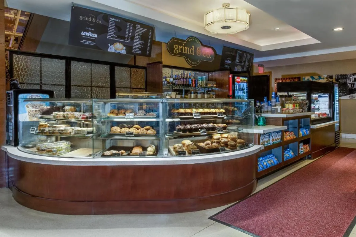 Crowne Plaza Times Square Manhattan, an IHG Hotel — 4