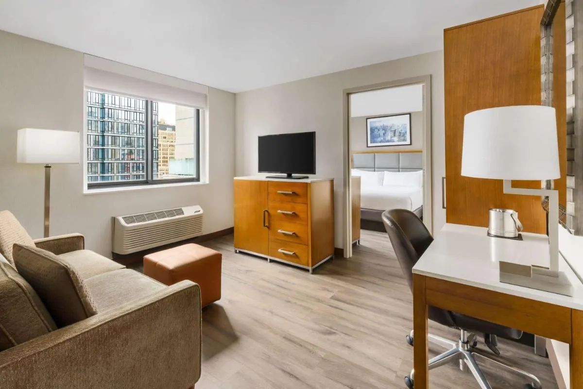 DoubleTree by Hilton Hotel New York City – Chelsea — 5