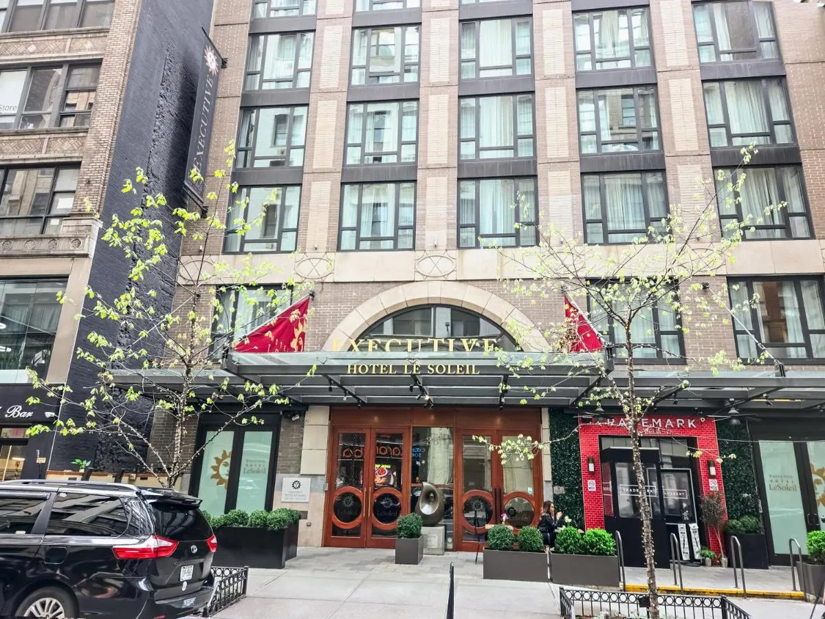 Executive Hotel Le Soleil New York — 5