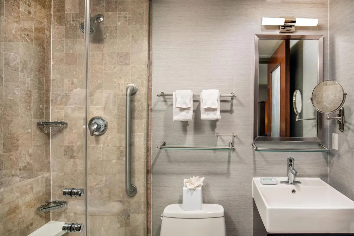 Fairfield Inn & Suites By Marriott New York Manhattan/Times Square — 3