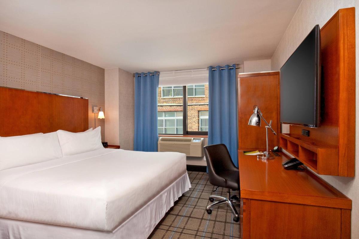 Four Points by Sheraton Midtown – Times Square