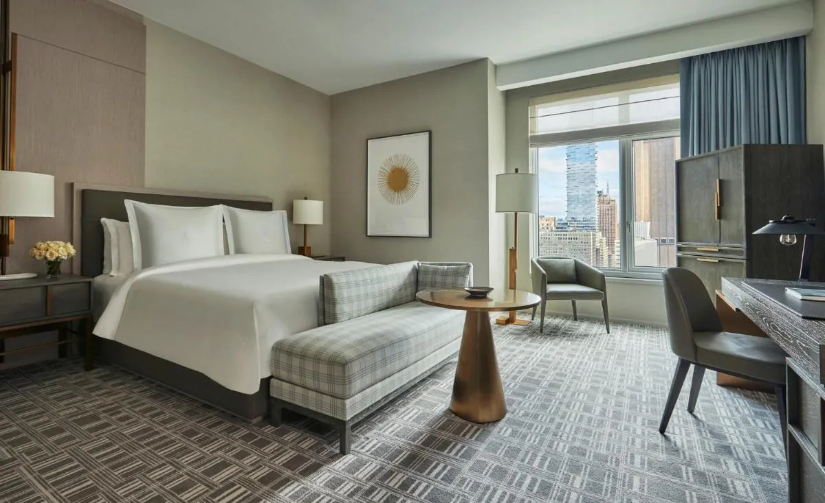 Four Seasons Hotel New York Downtown — 2