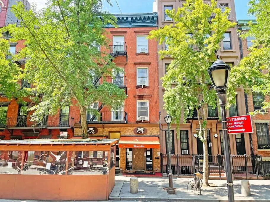 Great Studio Location in Times Square Near Subway — 6
