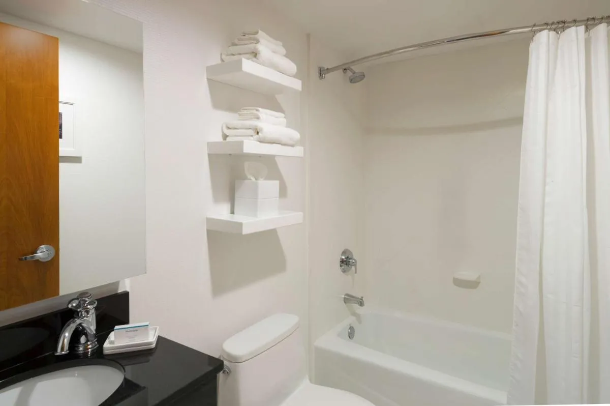 Hampton Inn Madison Square Garden — 3
