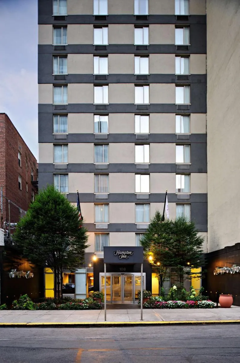 Hampton Inn Manhattan Chelsea — 6