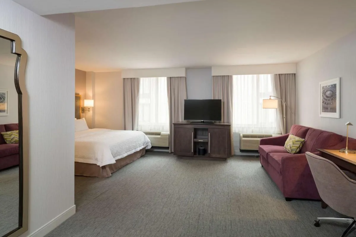 Hampton Inn Manhattan – Times Square South — 5