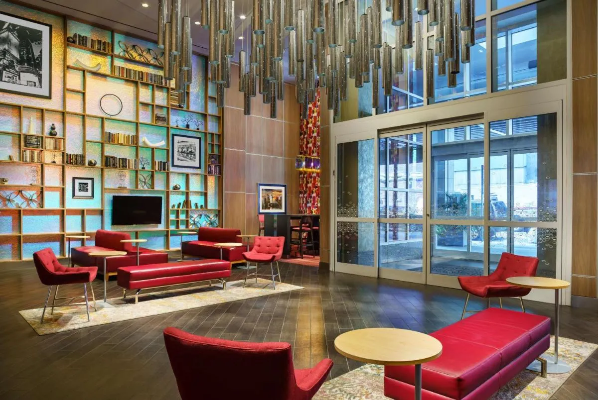 Hampton Inn Times Square Central — 5