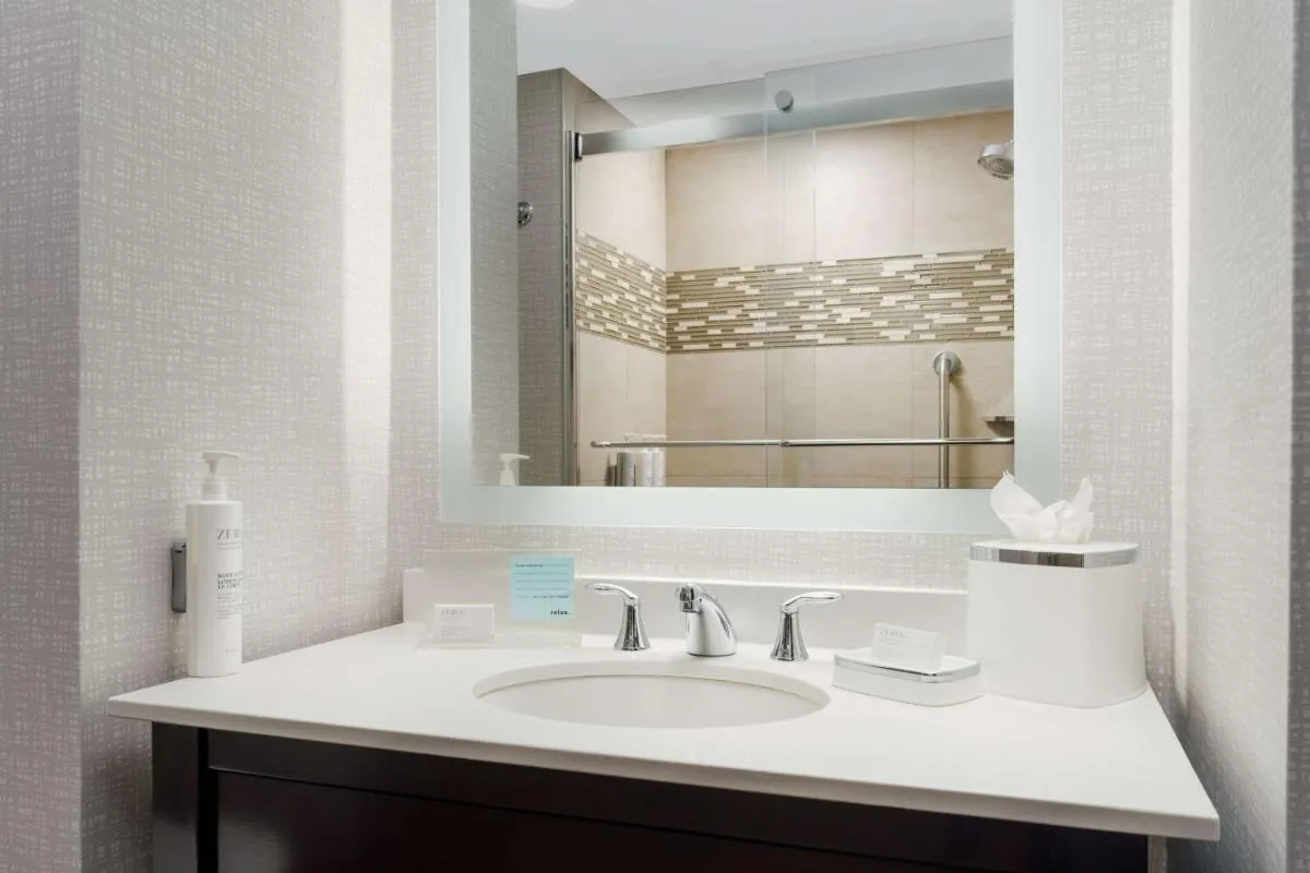 Hampton Inn Times Square Central — 3