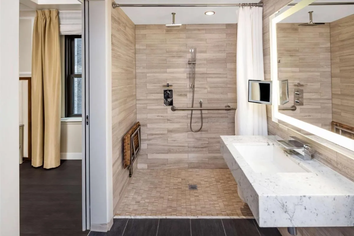 Hilton Club The Quin New York — 3