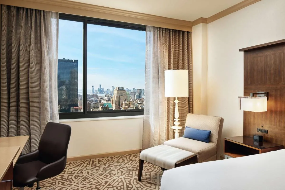 Hilton New York Times Square — 2