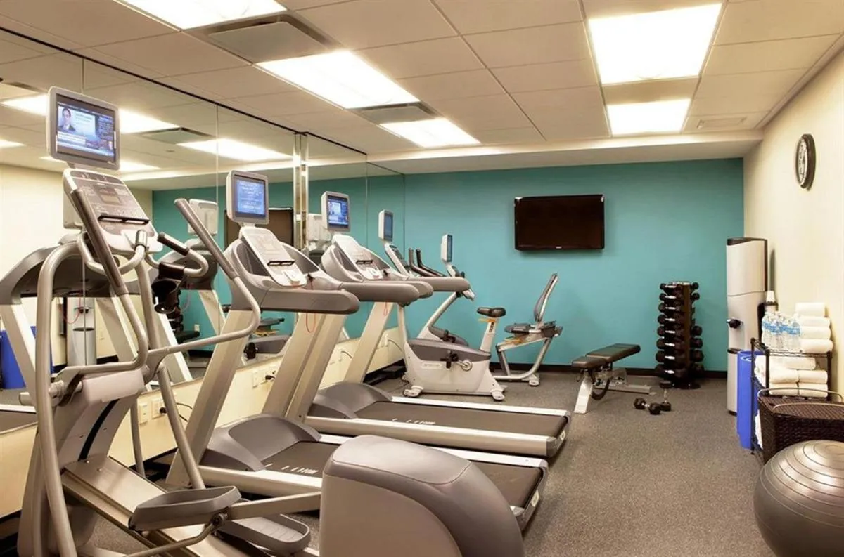 Holiday Inn Express – Times Square South by IHG — 5