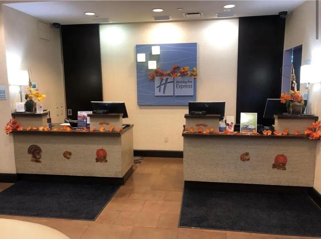 Holiday Inn Express – Times Square South by IHG