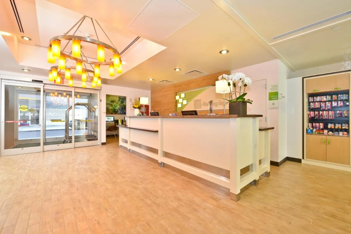 Holiday Inn Lower East Side, an IHG Hotel — 7