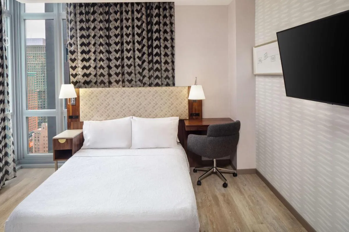 Home2 Suites By Hilton New York Times Square — 7