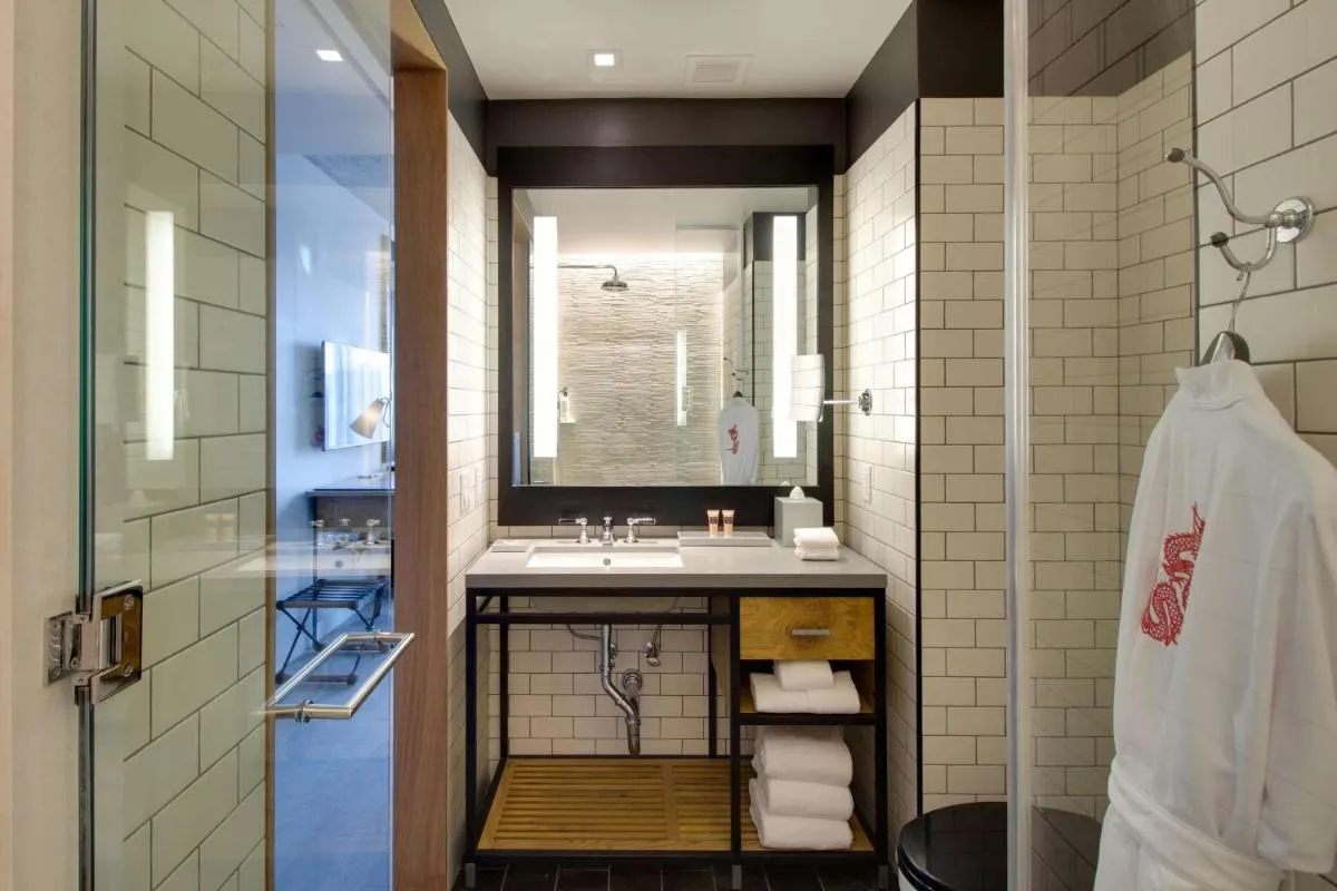 Hotel 50 Bowery, part of JdV by Hyatt — 3