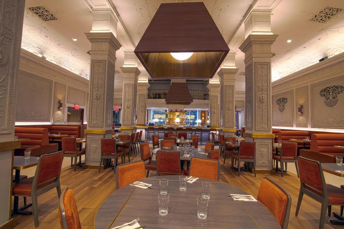 Hotel Edison Times Square — 4