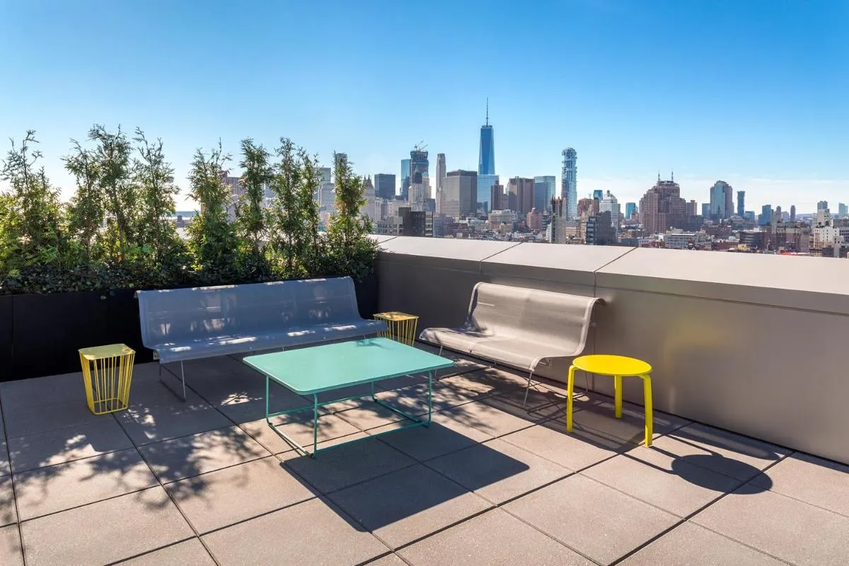 Hotel Indigo Lower East Side New York, an IHG Hotel — 6