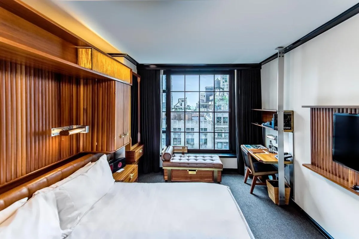 Le Meridien New York, Central Park by Marriott — 4