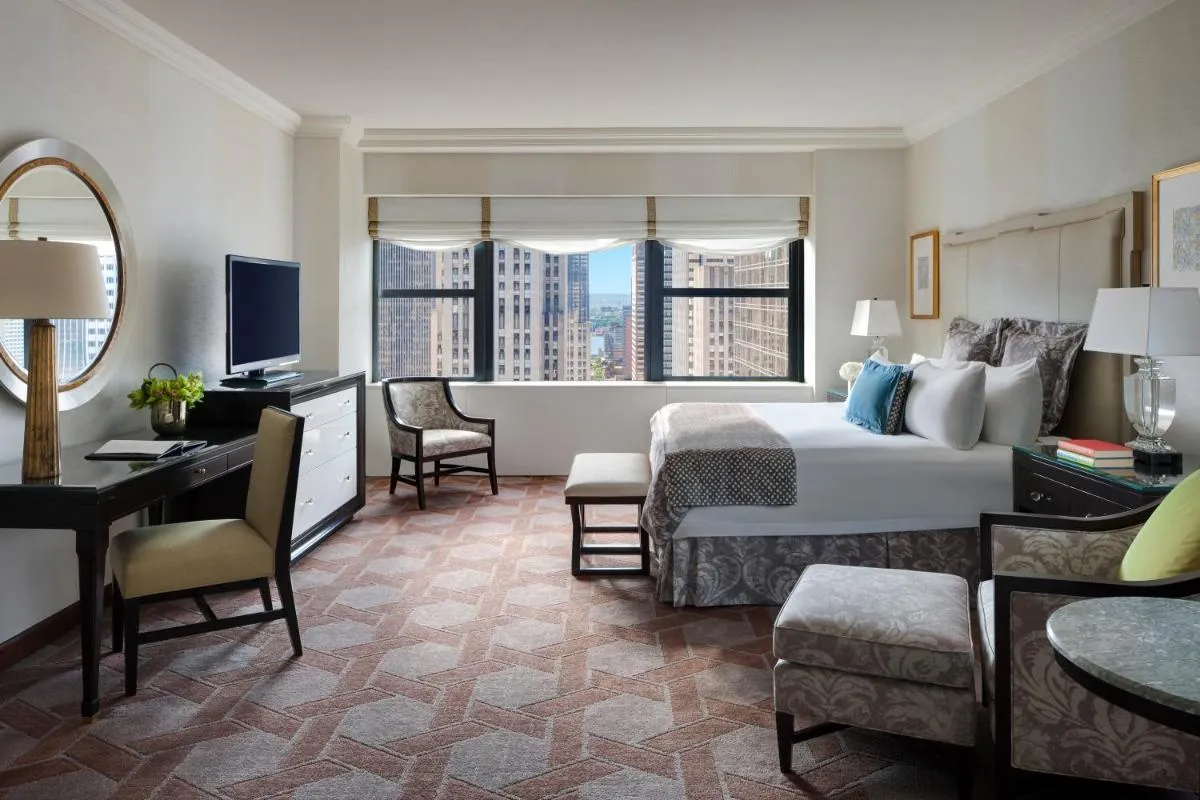 Lotte New York Palace — 5