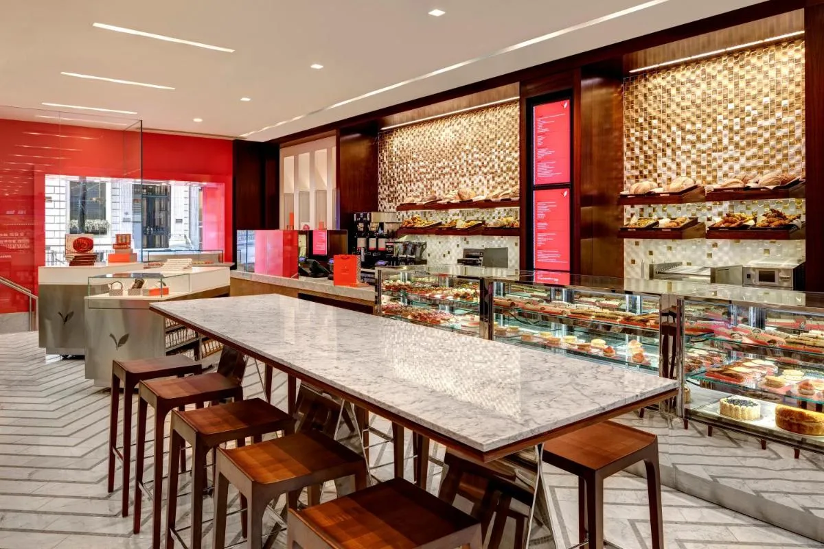 Lotte New York Palace — 3
