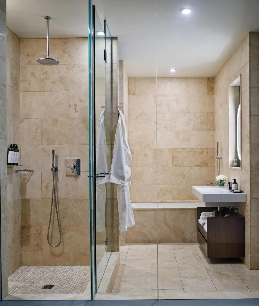 ModernHaus SoHo — 4
