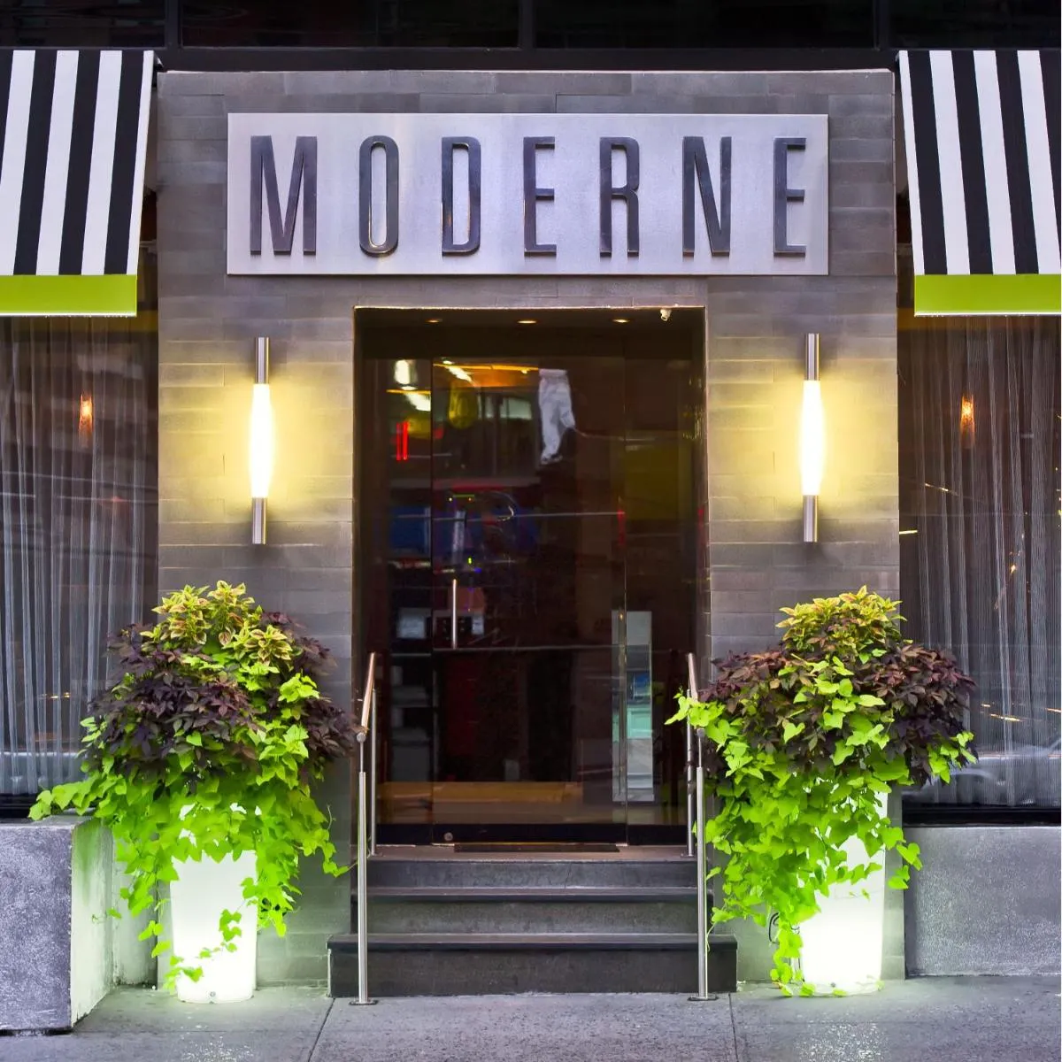 Moderne Hotel — 4