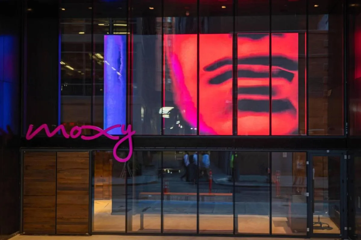 Moxy NYC Downtown — 7
