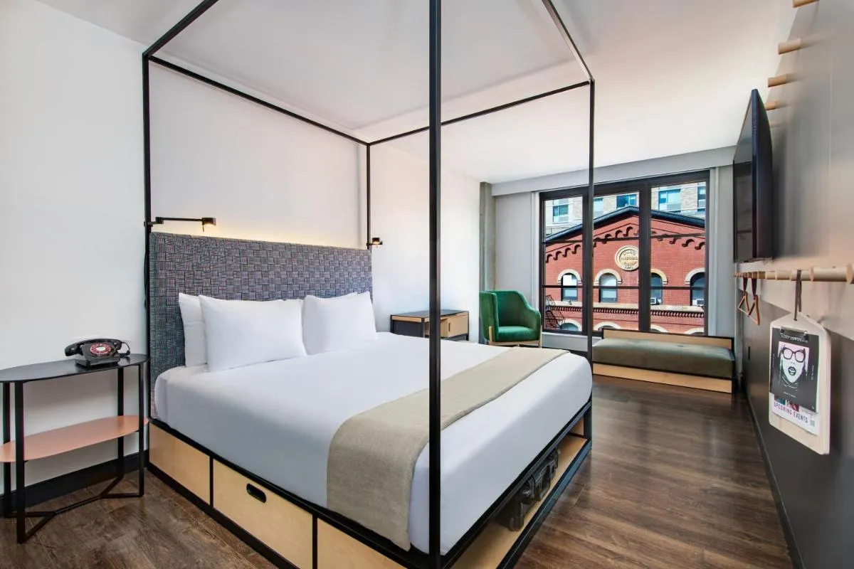 Moxy NYC East Village — 2