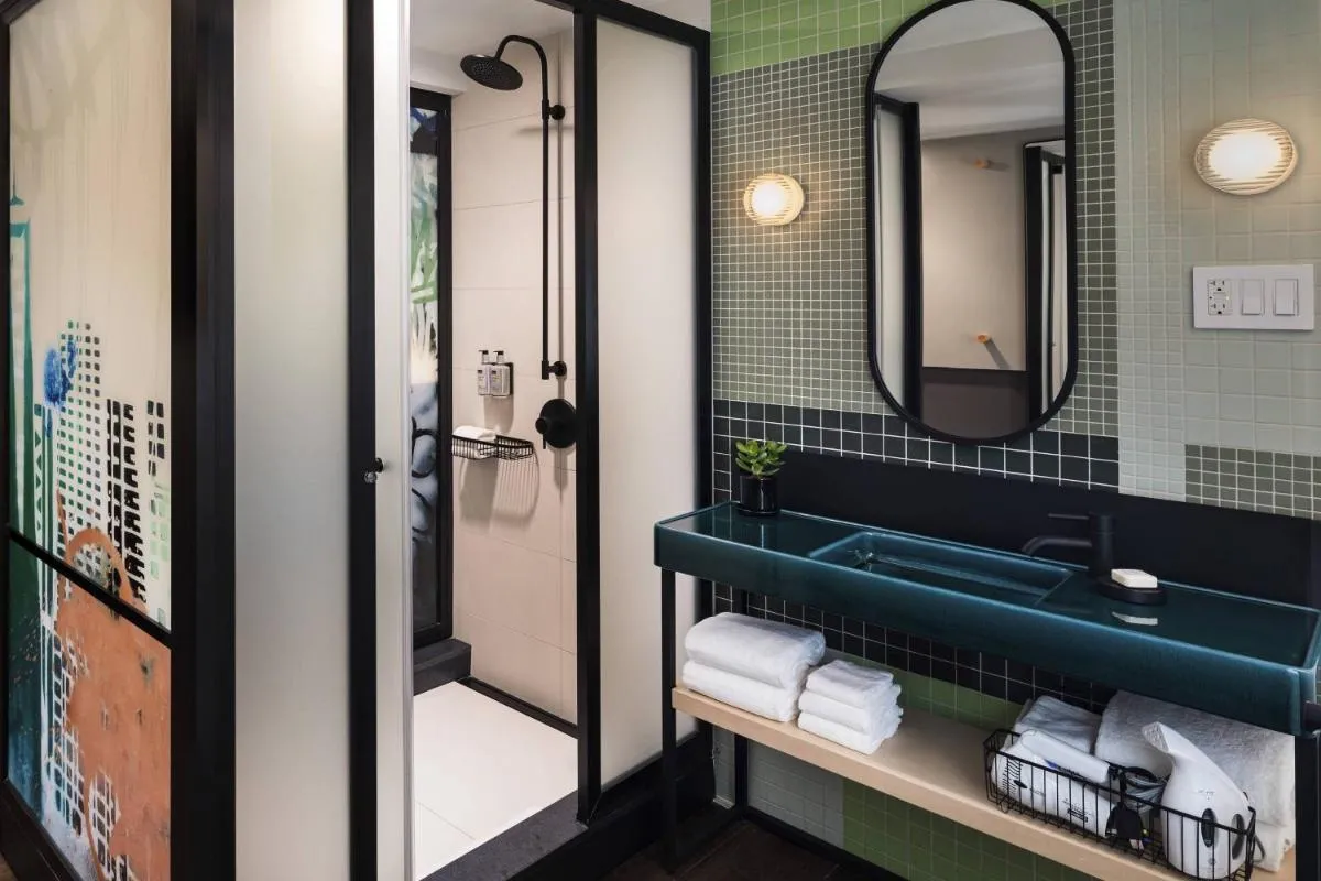 Moxy NYC East Village — 3