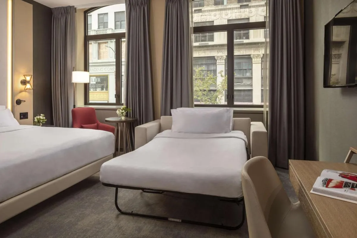 NH Collection New York Madison Avenue — 4