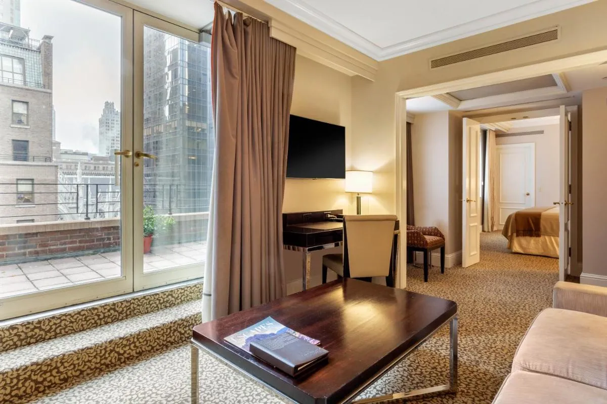 Omni Berkshire Place — 6