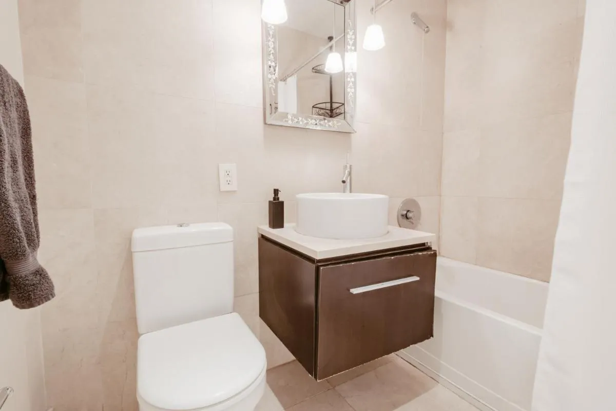 Outstanding & Cozy 4BDR & 2BTH in Downtown Manhattan — 3