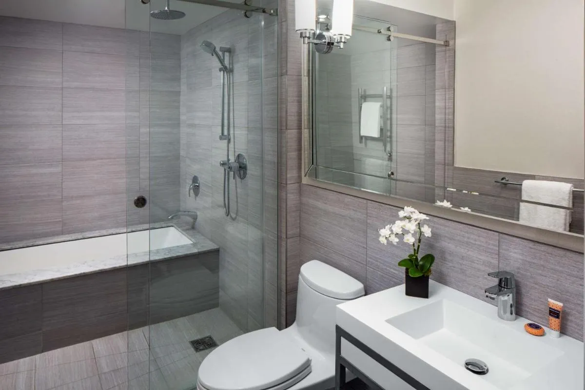 Park South Hotel, part of JdV by Hyatt — 3