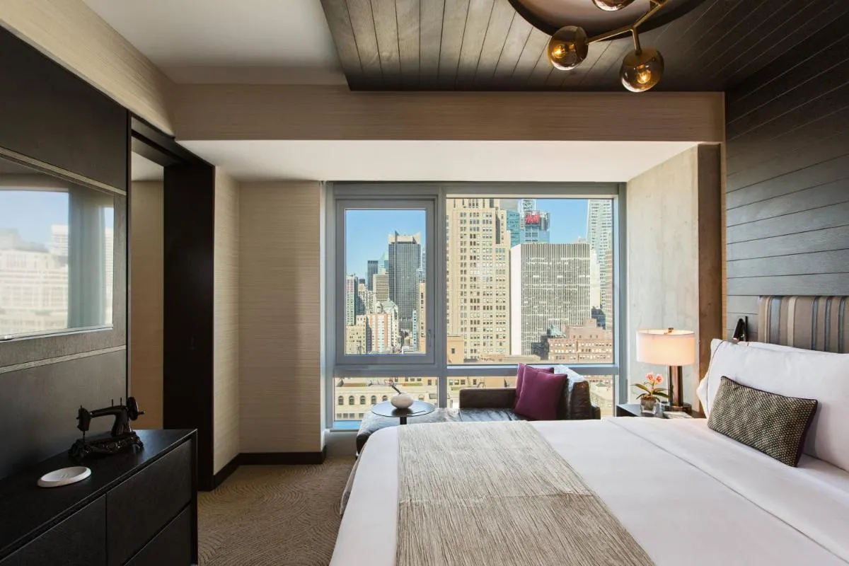 Renaissance New York Midtown Hotel — 2