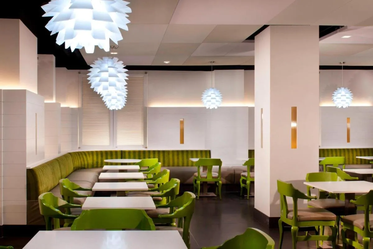 Residence Inn by Marriott New York Downtown Manhattan/World Trade Center Area — 4