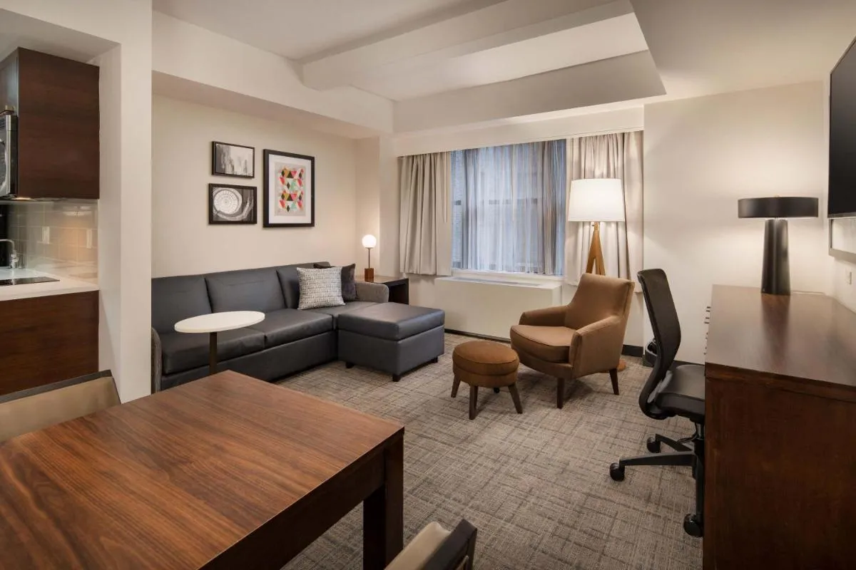 Residence Inn by Marriott New York Manhattan/ Midtown Eastside — 4