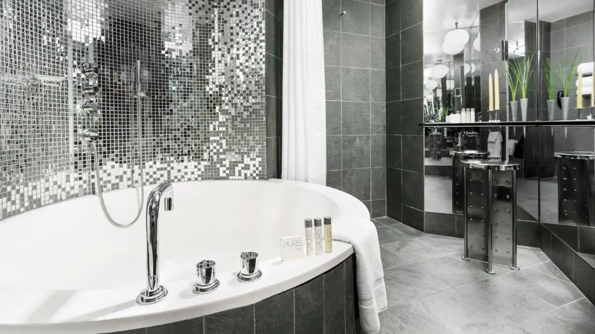 Royalton New York — 7
