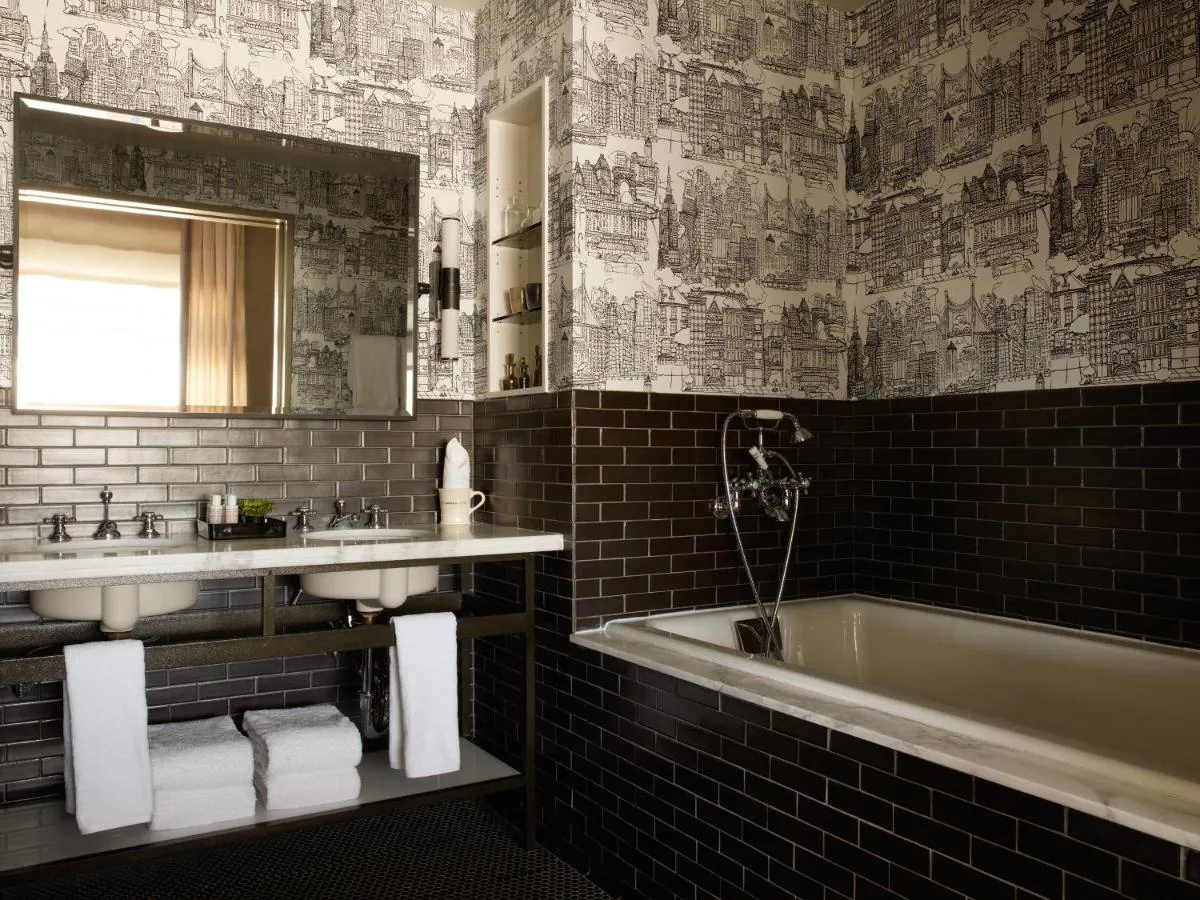 Soho Grand Hotel — 3